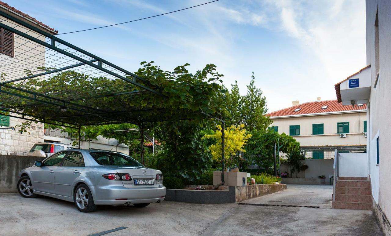Anboan Appartement Split Buitenkant foto